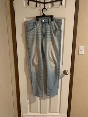 American Eagle Outfitters Light Blue Straight Jeans